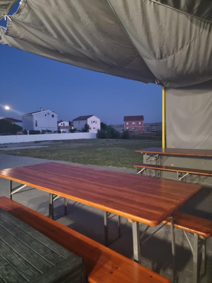 Apartmani Alen Dinjiska Екстер'єр фото