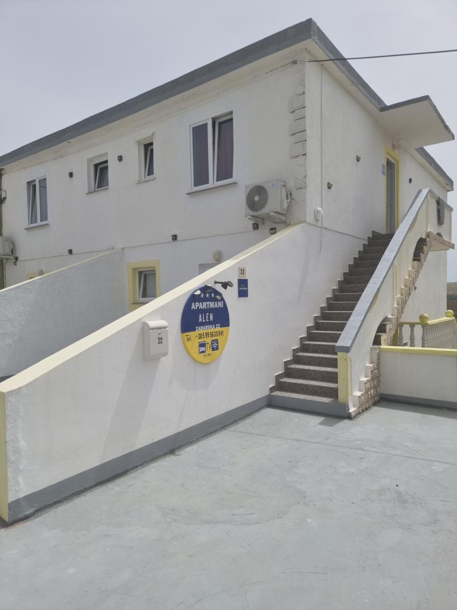 Apartmani Alen Dinjiska Екстер'єр фото