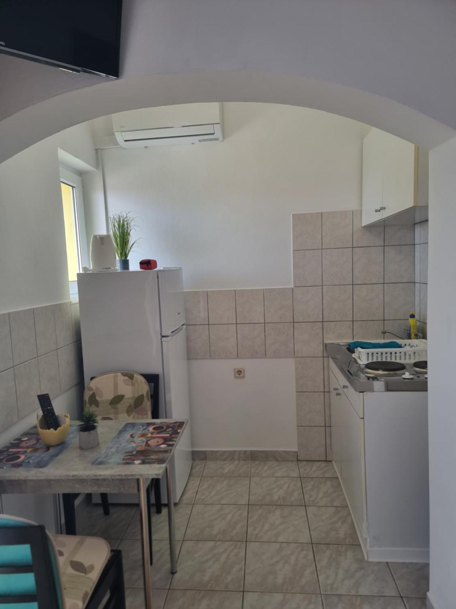 Apartmani Alen Dinjiska Екстер'єр фото