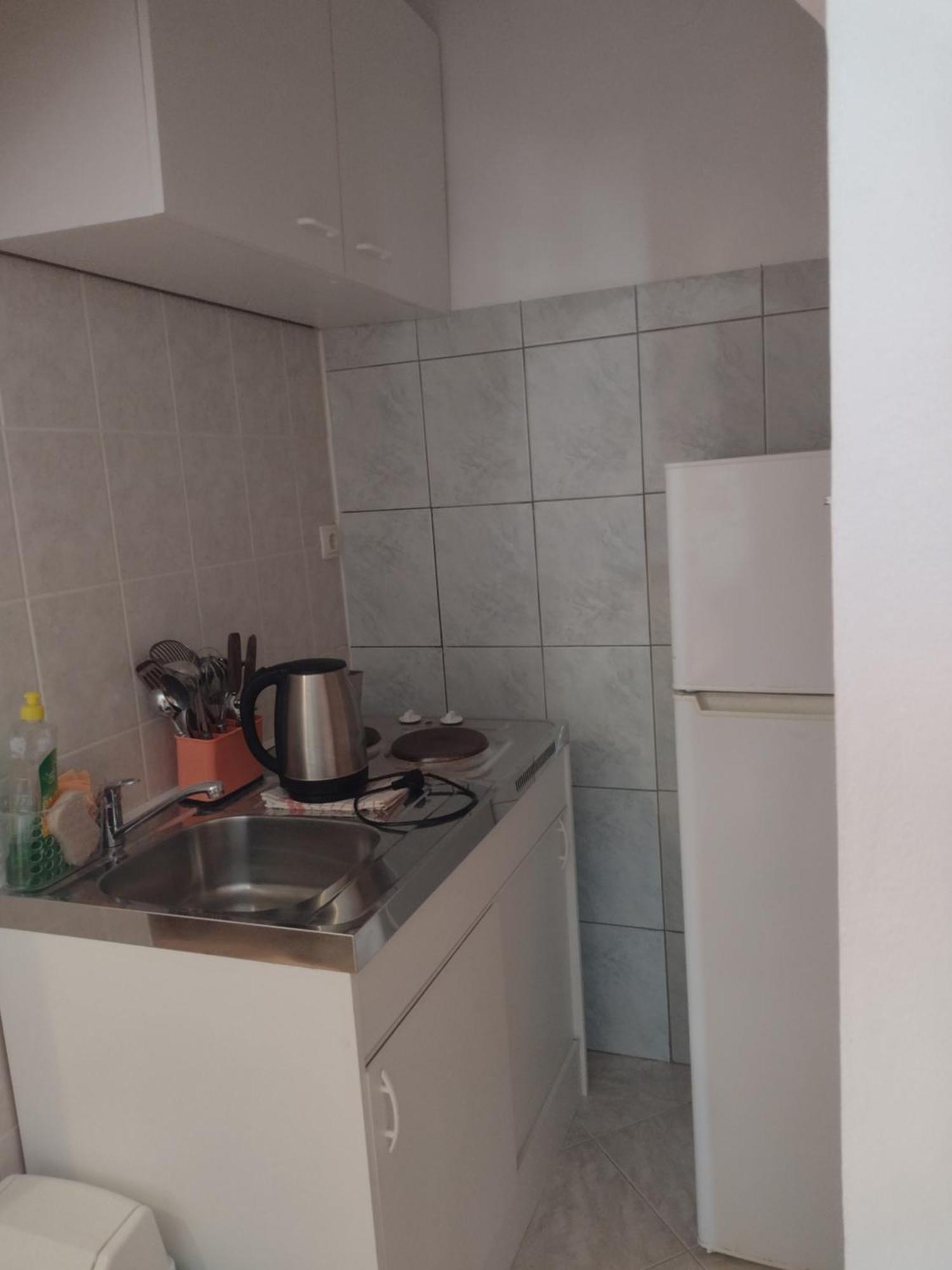 Apartmani Alen Dinjiska Екстер'єр фото